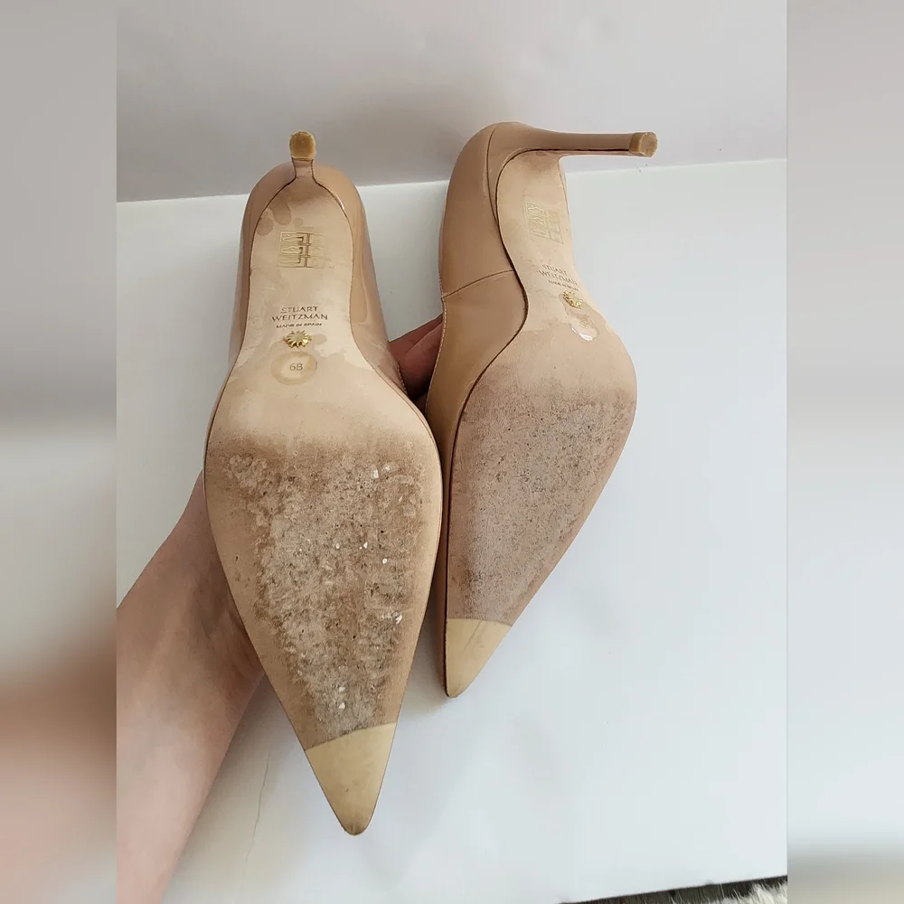Women‎ Shoes. Stuart Weitzman Nude Patent Leather Pumps